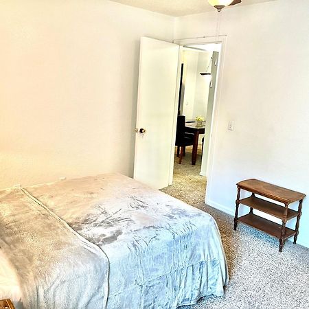 Daytona 2 Bed Apartment 10 Minutes To Beach With Balcony Port Orange Eksteriør bilde