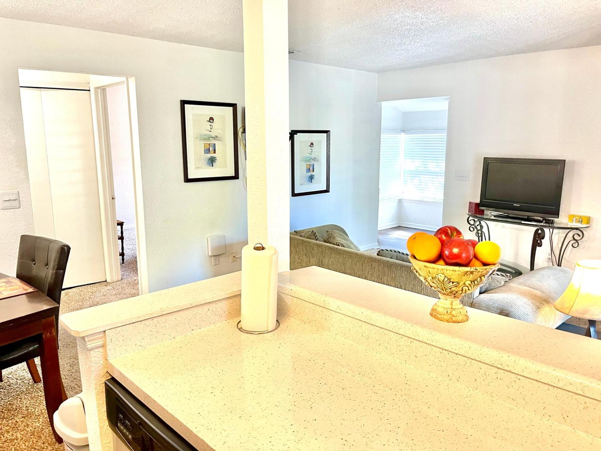 Daytona 2 Bed Apartment 10 Minutes To Beach With Balcony Port Orange Eksteriør bilde